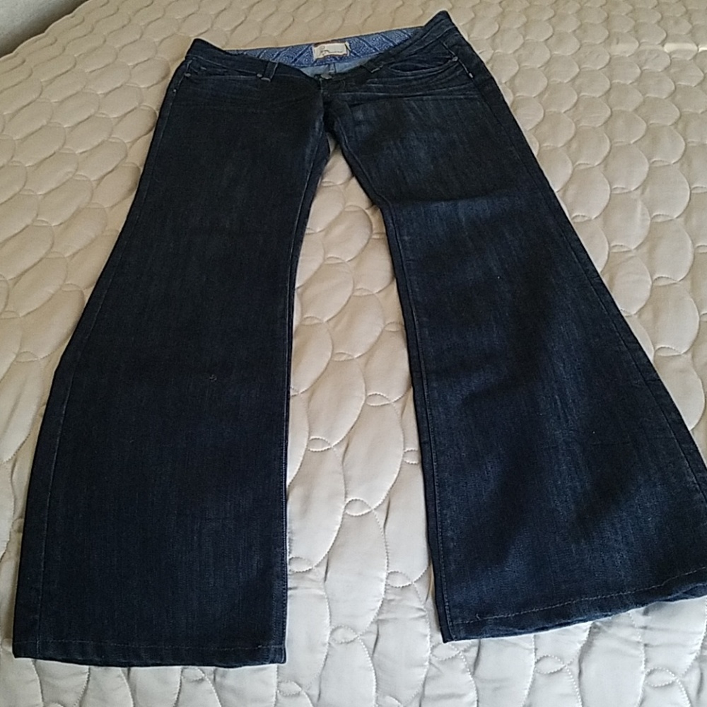 Paige Laurel Canyon Jeanes